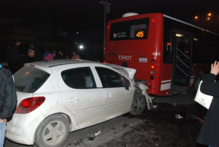 İzmir'de kaza: 5 yaralı