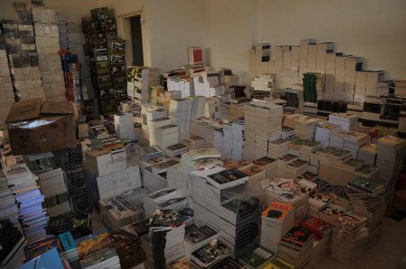 İzmir'de korsan kitaba geçit yok