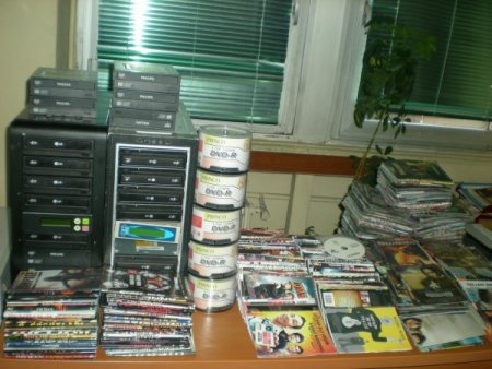 İzmir'de 'Korsan'lara Karşı Bir Yılda 304 Operasyon