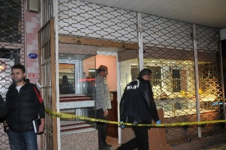 İzmir'de kuyumcu soygunu