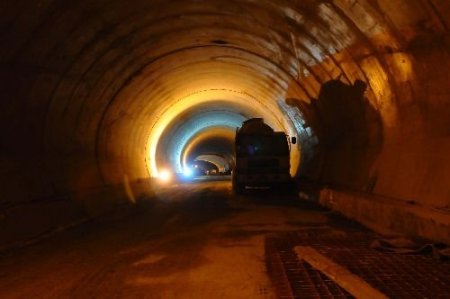 İzmir'de Metro İhalesi Yeniden