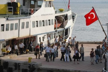 İzmir'de Ramazan Bayramı'nda Ulaşım Yüzde 50 İndirimli Olacak