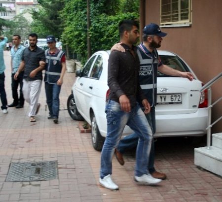 İzmir'de sahte para operasyonu