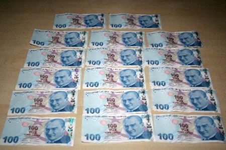 İzmir'de sahte para operasyonu