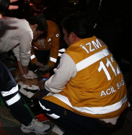 İzmir’de silahlı çatışma: 1 ölü, 3 yaralı