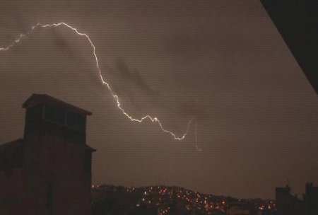 İzmir'de şimşeklerin dansı