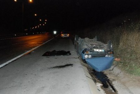 İzmir'de Trafik Kazası : 1 Ölü
