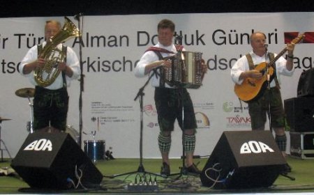 İzmir'de 'türk -alman Dostluk Şenliği' Düzenlendi