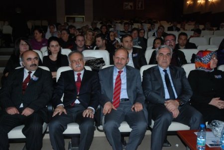 İzmir'de Yaşayan Erzurumlular, Nene Hatun'u Anma Programında Buluştu