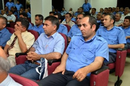 İzmir'de yılın şoförü ödülü, ESHOT'ta hiç kaza yapmayan şoföre verildi