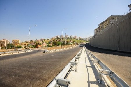 İzmir'deki Evka-5 Kavşağı 48 milyon liraya mal oldu