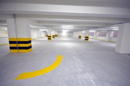 İzmir'deki Hatay Pazaryeri Katlı Otoparkı yakında açılacak