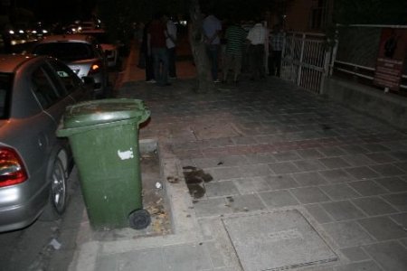 İzmir'in Konak İlçesinde, Şüpheli Çanta Paniği Yaşandı