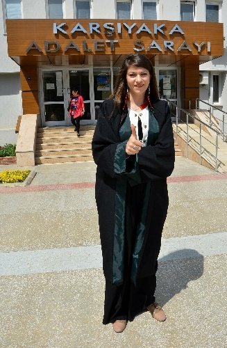 İzmirli avukat, dikkat bozukluğunu eskrimle yendi