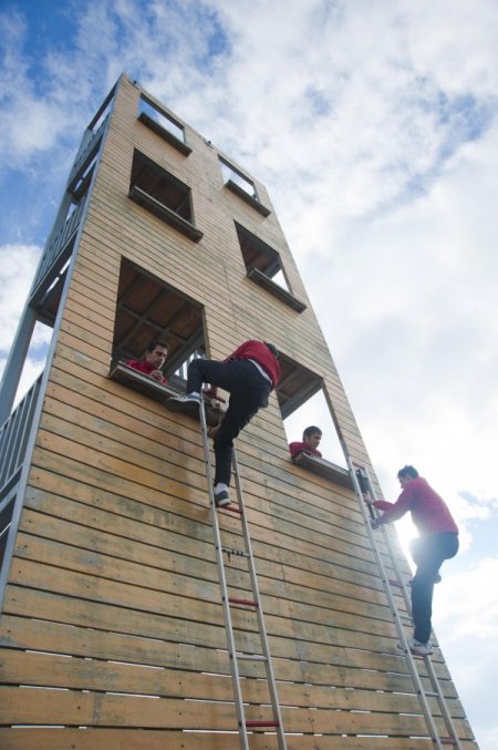 İzmirli itfaiyeciler Türkiye rekoru kırdı