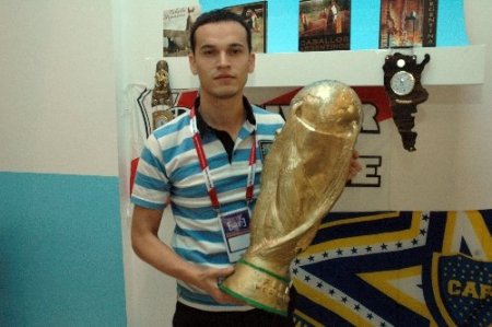 İzmirliler üç günde pasaportsuz vizesiz 140 ülkeyi gezdi