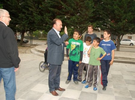 İzmit Belediyesi 'Çocuk Hakları Okulu' Açıyor