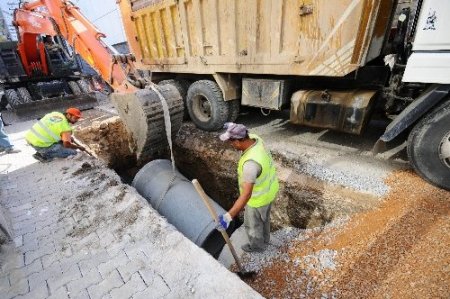 İZSU, yağmur ve kanal sularını ayrıştırıyor