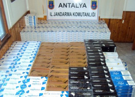 Jandarma ekiplerinden kaçak sigara operasyonu