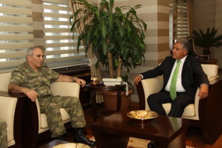 Jandarma Genel Komutanı Kalyoncu, Vali Tekinarslan'ı ziyaret etti