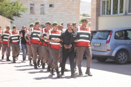 Jandarma Uyuşturucu Çetesini Çökertti