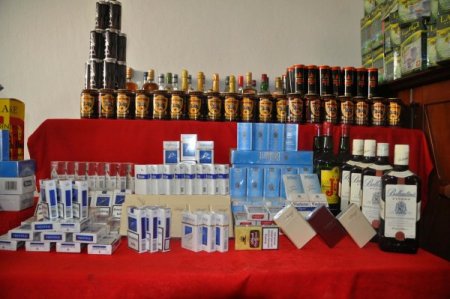 Jandarmadan eğlence merkezlerine kaçak içki operasyonu