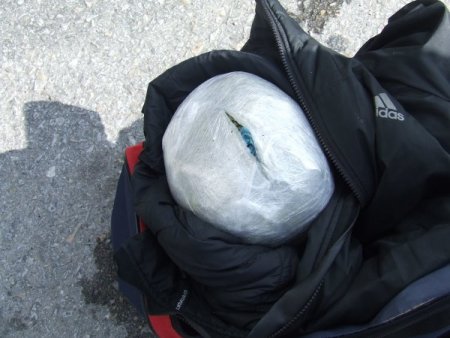 Jandarmadan sigara ve esrar operasyonu