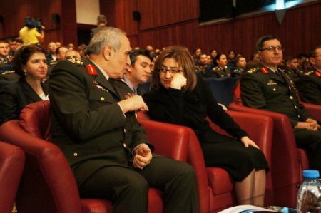 Jandarmaya kadına şiddete karşı ilk dersi Bakan Şahin verdi