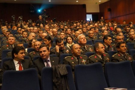 Jandarmaya kadına şiddete karşı ilk dersi Bakan Şahin verdi