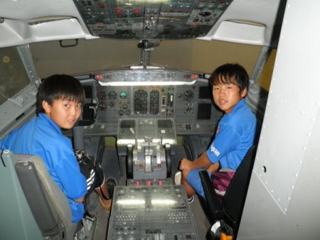 Japon Depremzede Yetimler, Thy Uçuş Simülatörüne Bindi