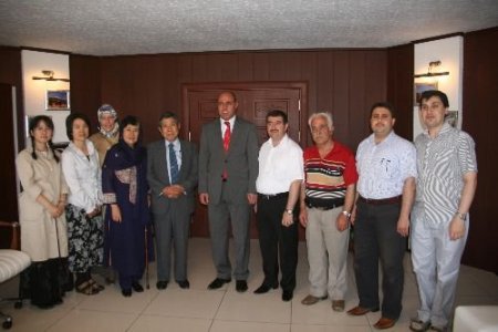 Japon Profesörler Mardin'de