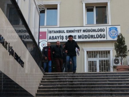 Japon turistleri evlenme vaadiyle dolandırmış