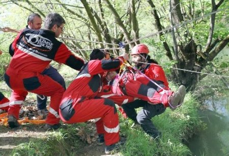 Japonya, ASYA’nın Van ekibine 100 bin dolar hibe etti