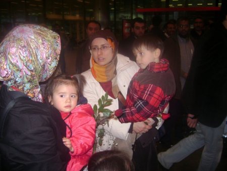 Japonya’da Nükleer Tehlike: Bazı Türkler Yurda Döndü