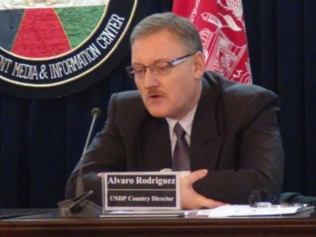 Japonya'dan Afganistan'a 10 yılda 3,3 milyar dolar yardım