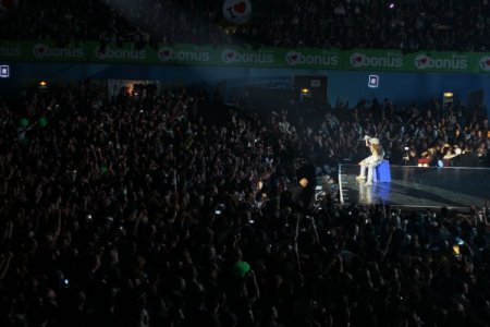 Jennifer Lopez, hayranlarını coşturdu