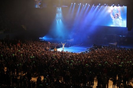 Jennifer Lopez, hayranlarını coşturdu