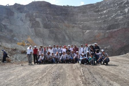 Jeoloji Mühendisleri Bakır Madenini İnceledi