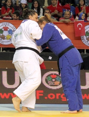 Judo Şampiyonası’nda Belkıs Avrupa üçüncüsü
