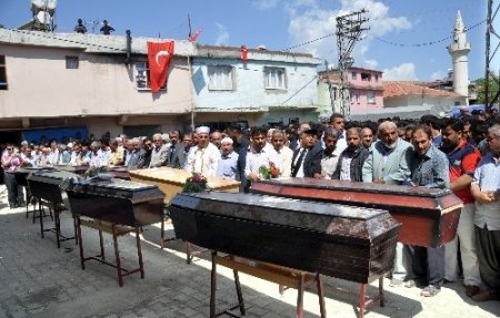 Kaçak akaryakıt deposundaki patlamada ölen 9 kişi toprağa verildi