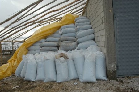 Kaçak Çay Ve Sigara Ele Geçirildi