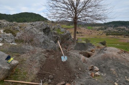 Kaçak kazı ekibine suçüstü