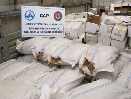 Kaçak Kuruyemişler Bayat Ve Çürük Çıktı