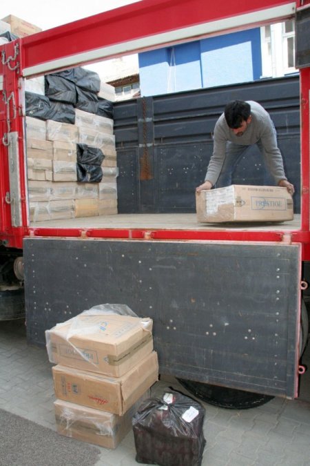 Kaçak Sigaralar Gümrüğe Gönderildi