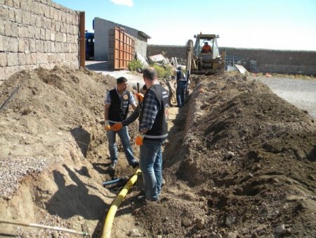 Kaçakçılar, İl Özel İdaresi'nin teslim ettiği akaryakıtları da satmış