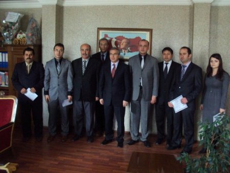 Kadıgüllü Köyü Şehit Halit Aksu İlköğretim Okulu'na Kalite Ödülü