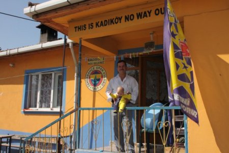 Kadıköy’ü Ormanlıya taşıyan taraftar, Aziz Yıldırım ile tanışmak istiyor