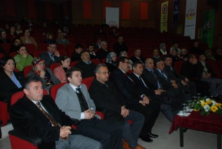 Kadın Çiftçiler Yarıştı, Birinci Buzağı İle Ödüllendirildi