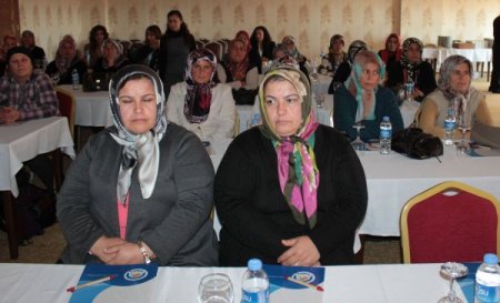 Kadın çiftçilere tarım eğitimi