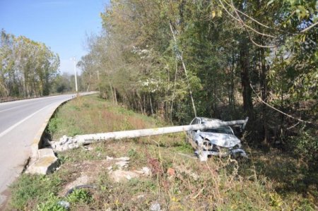 Kadın öğretmen kazada yaralandı